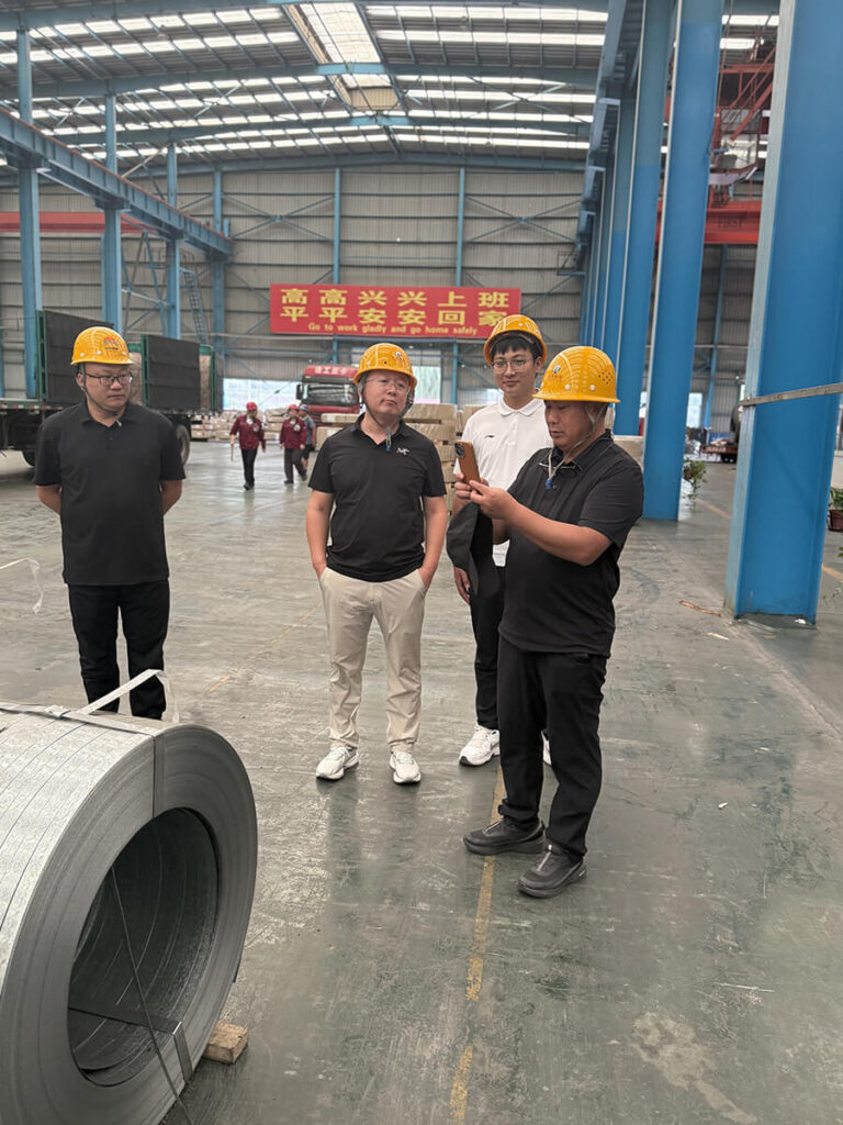 Argentine customers visited Hengze Steel Group3